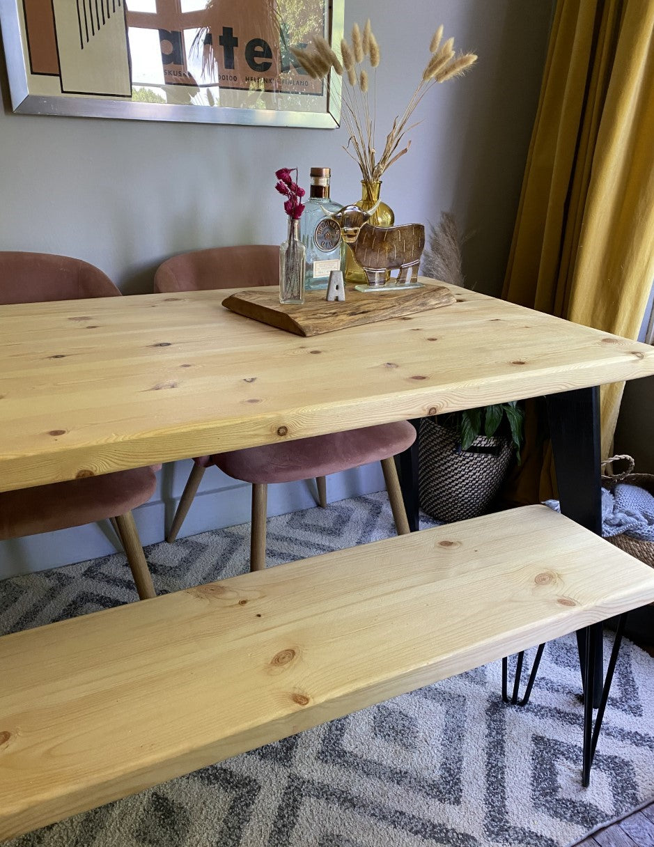 Oak Pine Dining Table for Modern Interiors