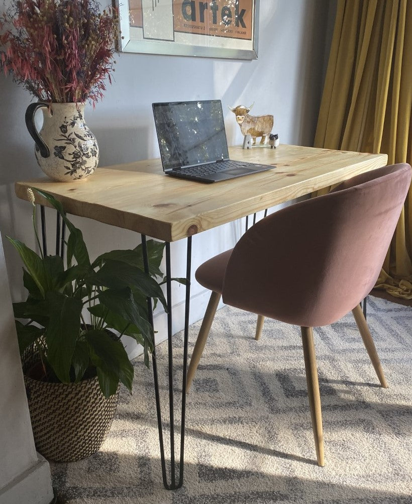 Industrial Redwood Pine Desk with Black Steel Hairpin Legs – Modern Mid-Century Office Desk with Durable Design