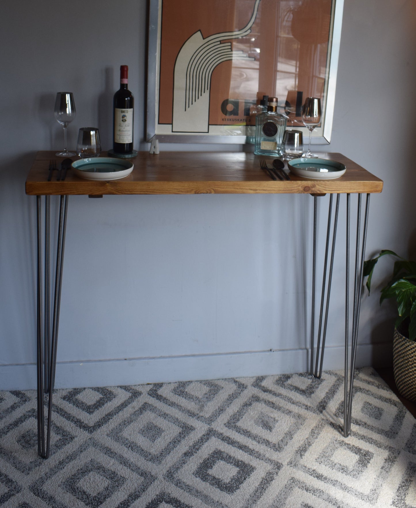 Industrial mid-century modern Scandi breakfast bar with sleek hairpin legs, perfect for a stylish and minimalist kitchen or dining area