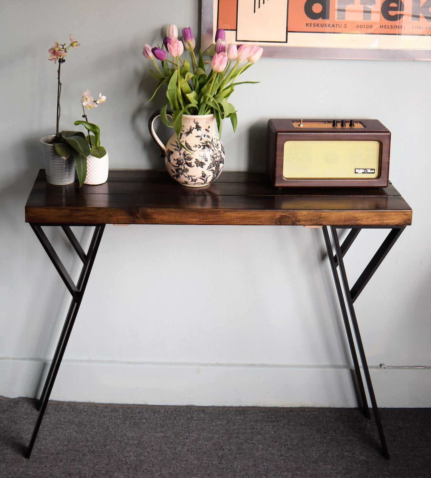 Industrial Redwood Pine Console Table with Black Steel P-Shape Legs – Sleek Mid-Century Modern Design with a Rustic Touch