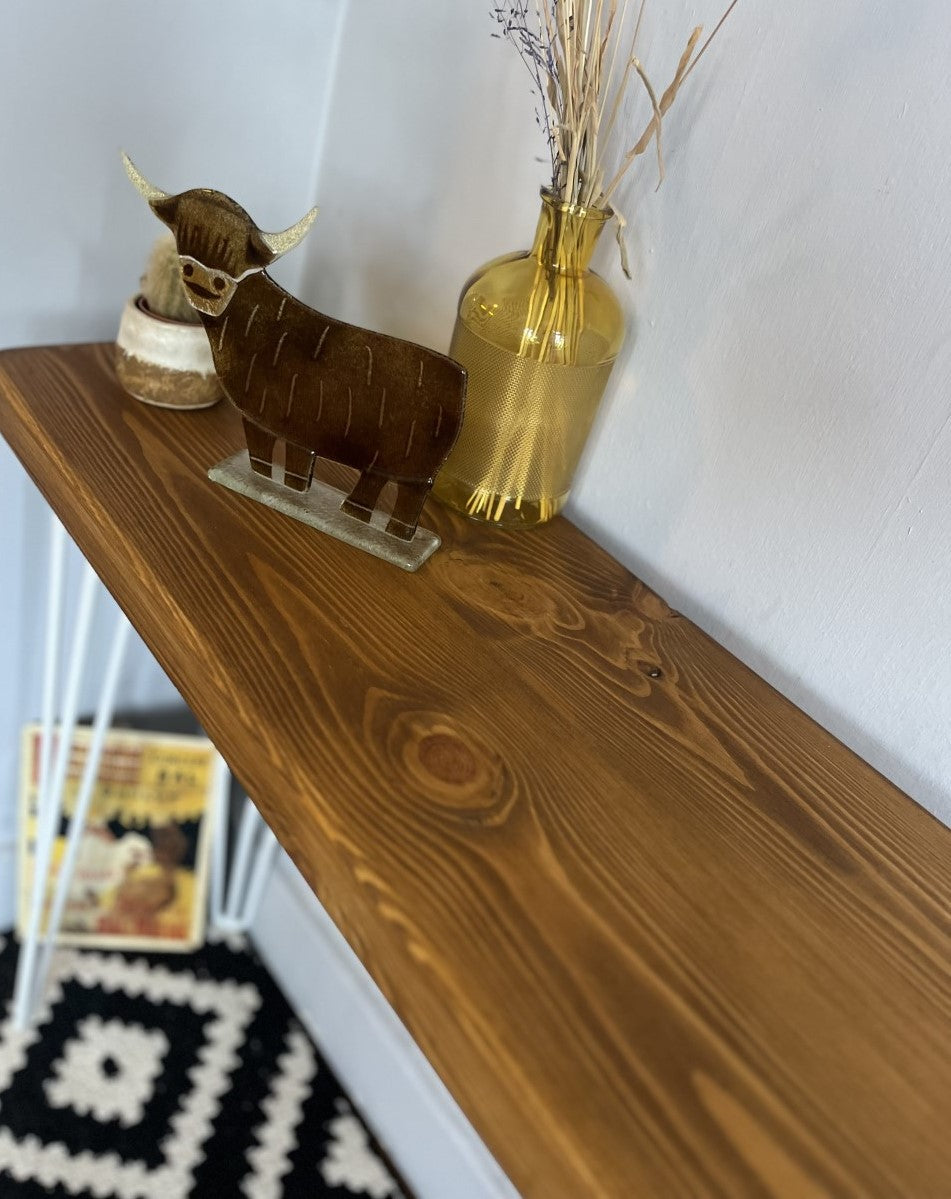 Industrial Redwood Pine Console Table with Steel Hairpin Legs – Stylish Mid-Century Modern Rustic Design