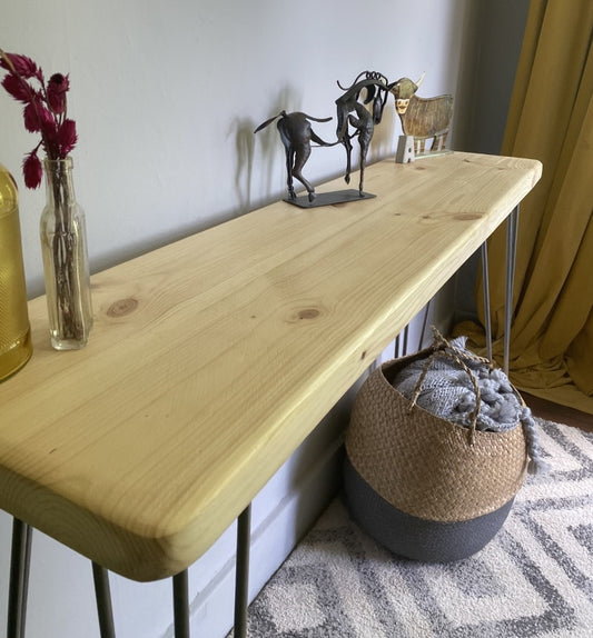 Industrial Reclaimed Redwood Pine Console Table with Raw Steel Hairpin Legs – Elegant and Rustic Mid-Century Modern Design