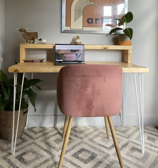 Industrial Redwood Pine Desk with white Steel Hairpin Legs and Riser Shelf – Stylish and Functional Mid-Century Modern Workspace