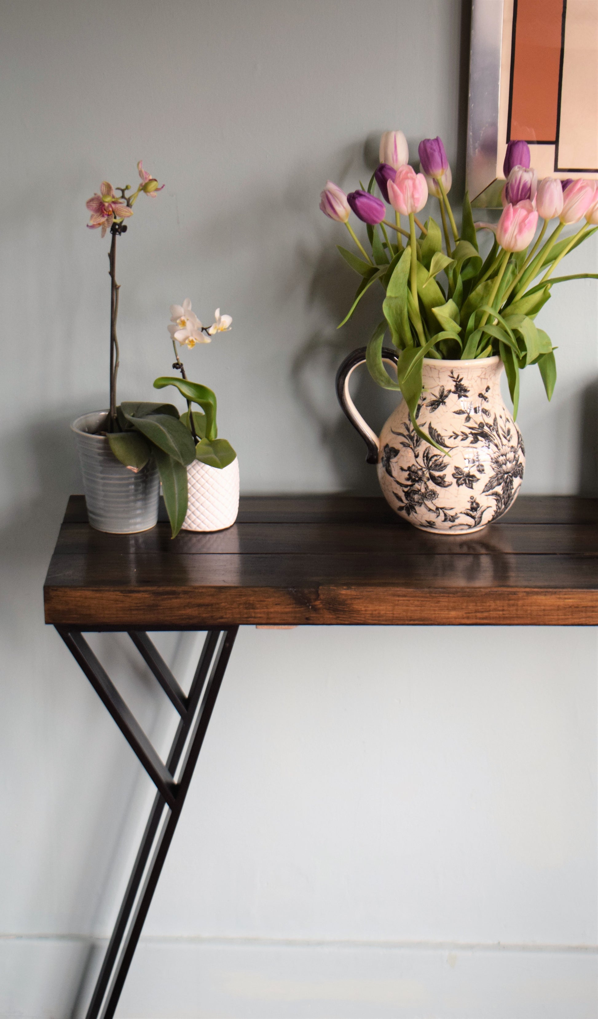 Industrial Redwood Pine Console Table with Black Steel P-Shape Legs – Sleek Mid-Century Modern Design with a Rustic Touch