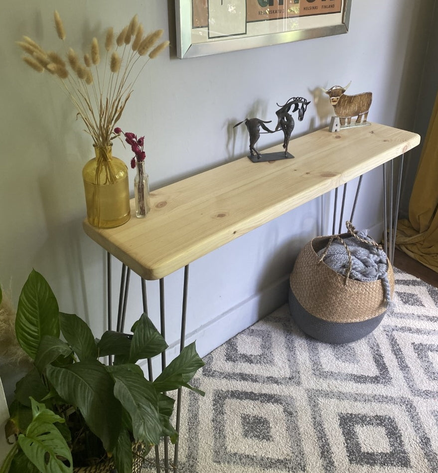 Industrial Reclaimed Redwood Pine Console Table with Raw Steel Hairpin Legs – Elegant and Rustic Mid-Century Modern Design