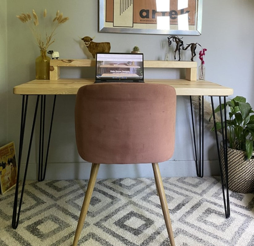 Industrial Redwood Pine Desk with Black Steel Hairpin Legs, Mid Shelf, and Riser – Stylish Mid-Century Modern Workspace