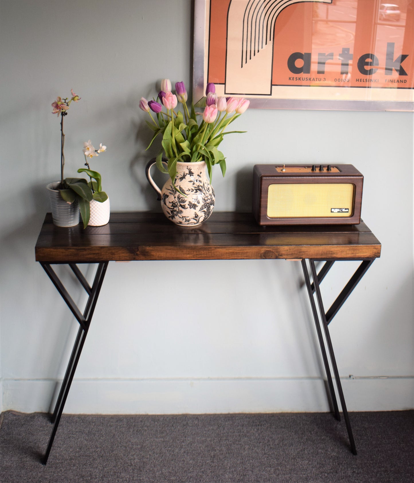 Industrial Redwood Pine Console Table with Black Steel P-Shape Legs – Sleek Mid-Century Modern Design with a Rustic Touch