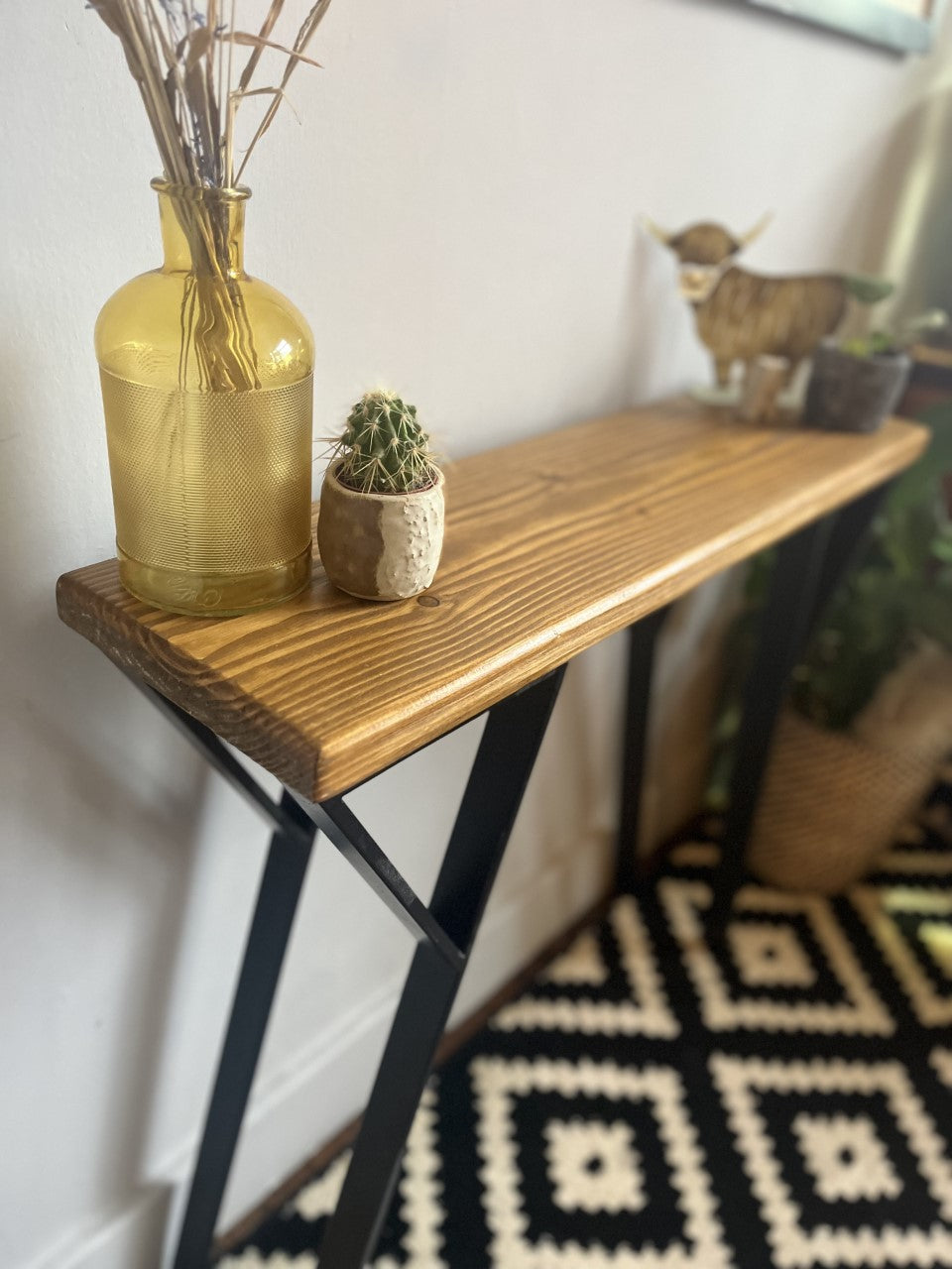 Industrial Reclaimed Scaffold Board Console Table with Black Steel P-Shape Legs – Stylish Rustic Mid-Century Modern Home Furniture