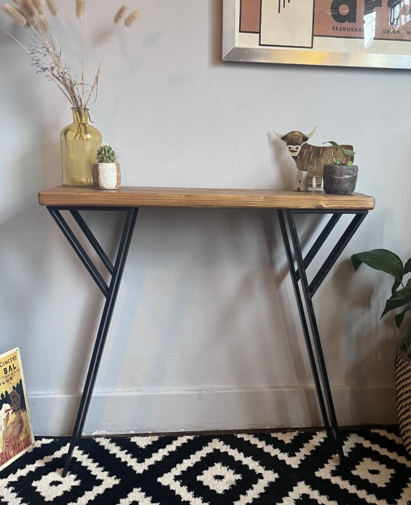 Industrial Reclaimed Scaffold Board Console Table with Black Steel P-Shape Legs – Stylish Rustic Mid-Century Modern Home Furniture