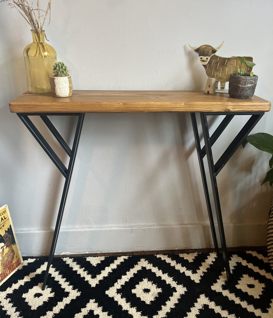 Industrial Reclaimed Scaffold Board Console Table with Black Steel P-Shape Legs – Stylish Rustic Mid-Century Modern Home Furniture