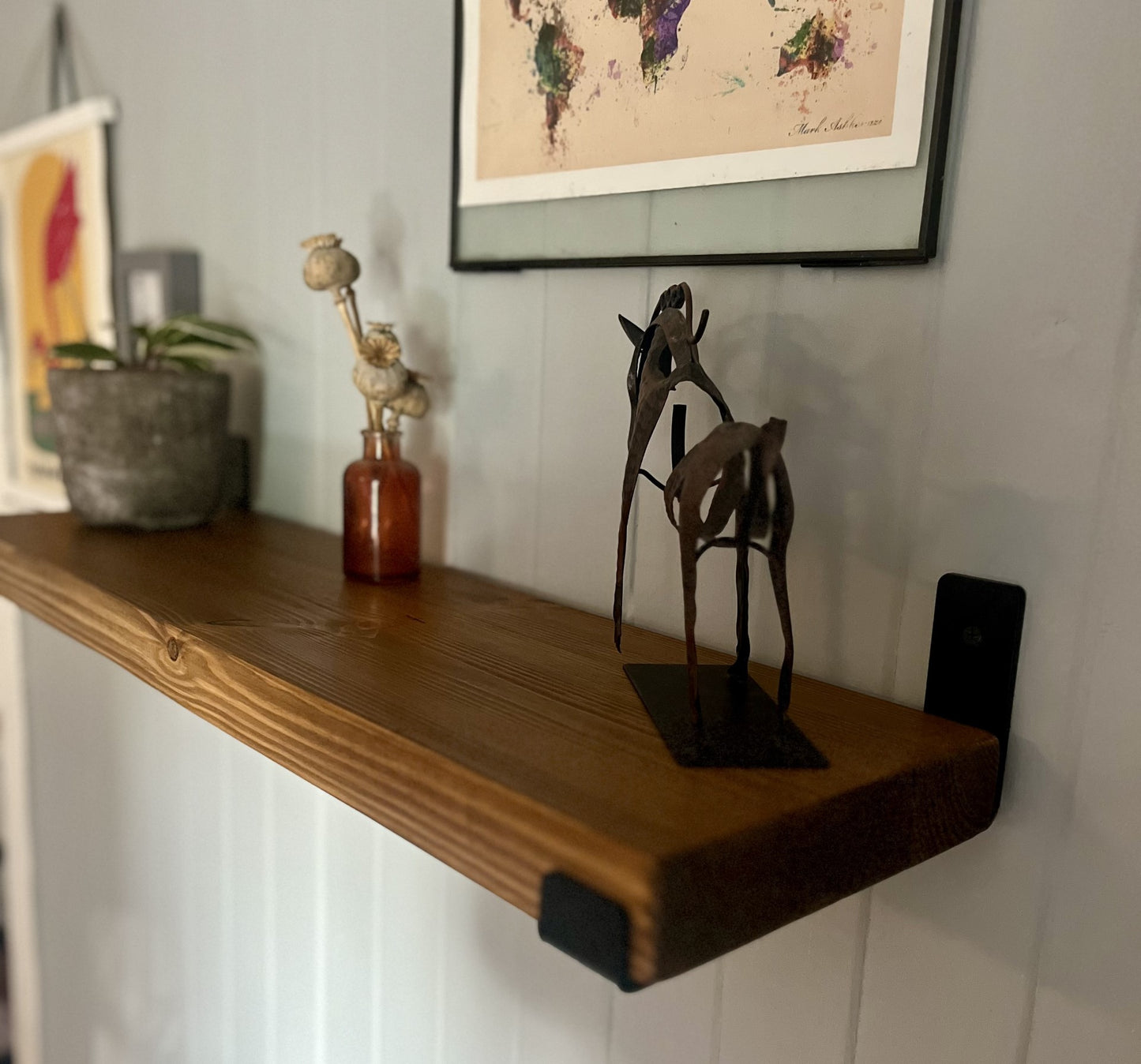 Scandi Industrial Redwood Pine Shelf with Black Inverted Steel Brackets – Modern Wall-Mounted Storage | James's Workshop